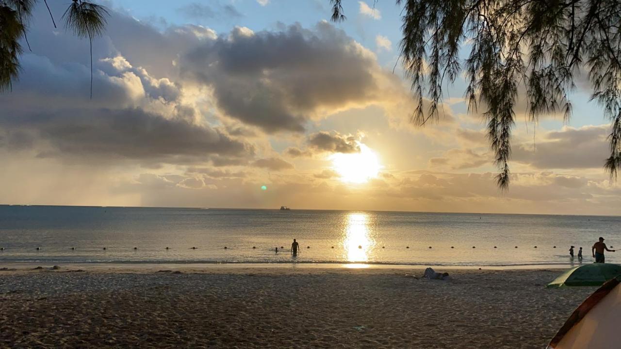 Appartement neuf à 5 min de la plage Mont-Choisy Esterno foto