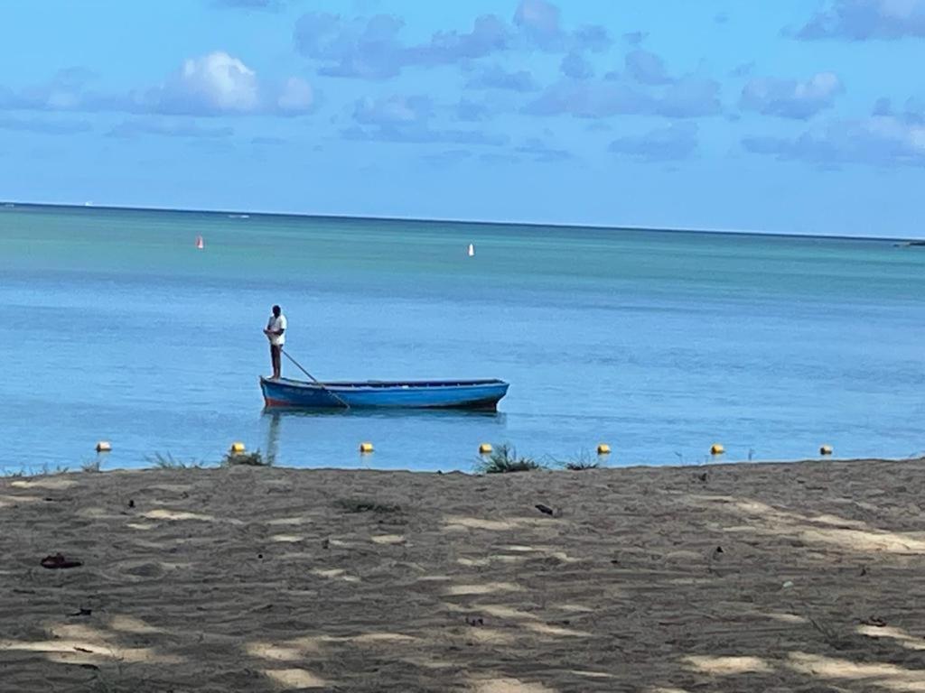 Appartement neuf à 5 min de la plage Mont-Choisy Esterno foto